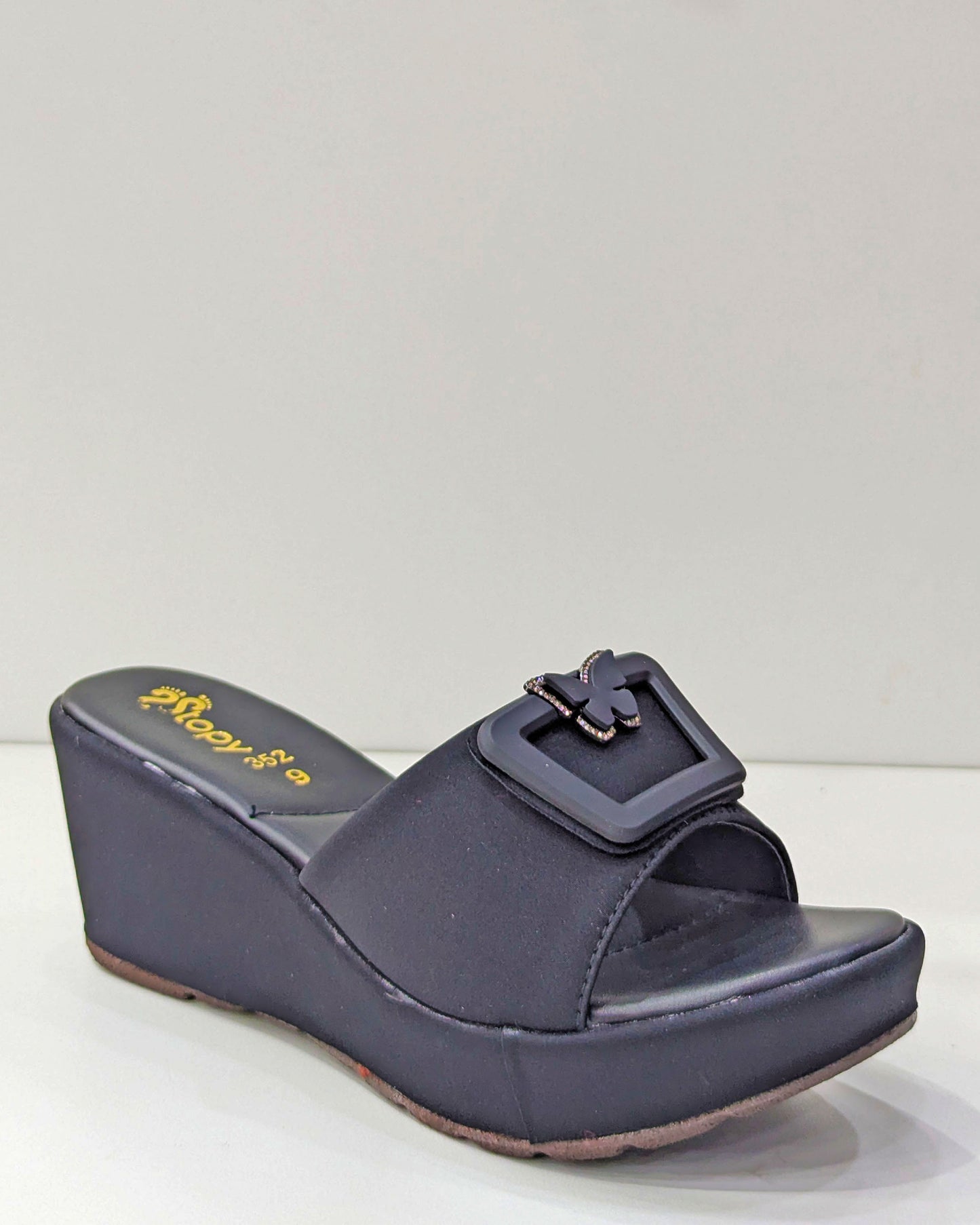 Ladies Wej Sole Chappal – Soft Insole, Daily Comfort
