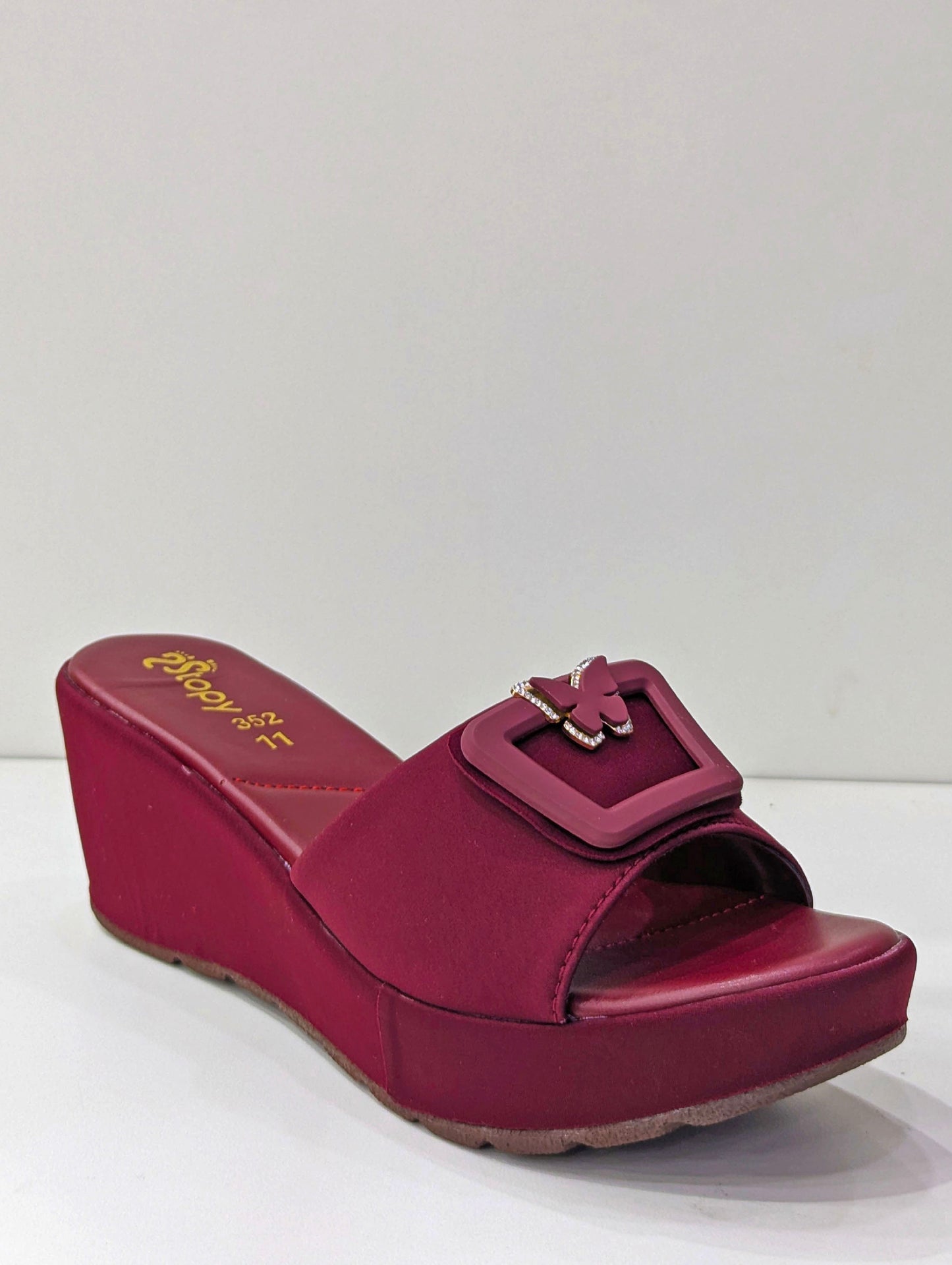 Ladies Wej Sole Chappal – Soft Insole, Daily Comfort