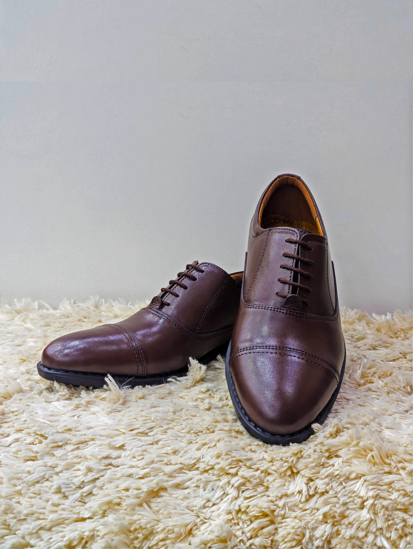 Men’s Lightweight Oxford Shoes – Pure Leather Upper, Medicated Padding & Rubber Sole