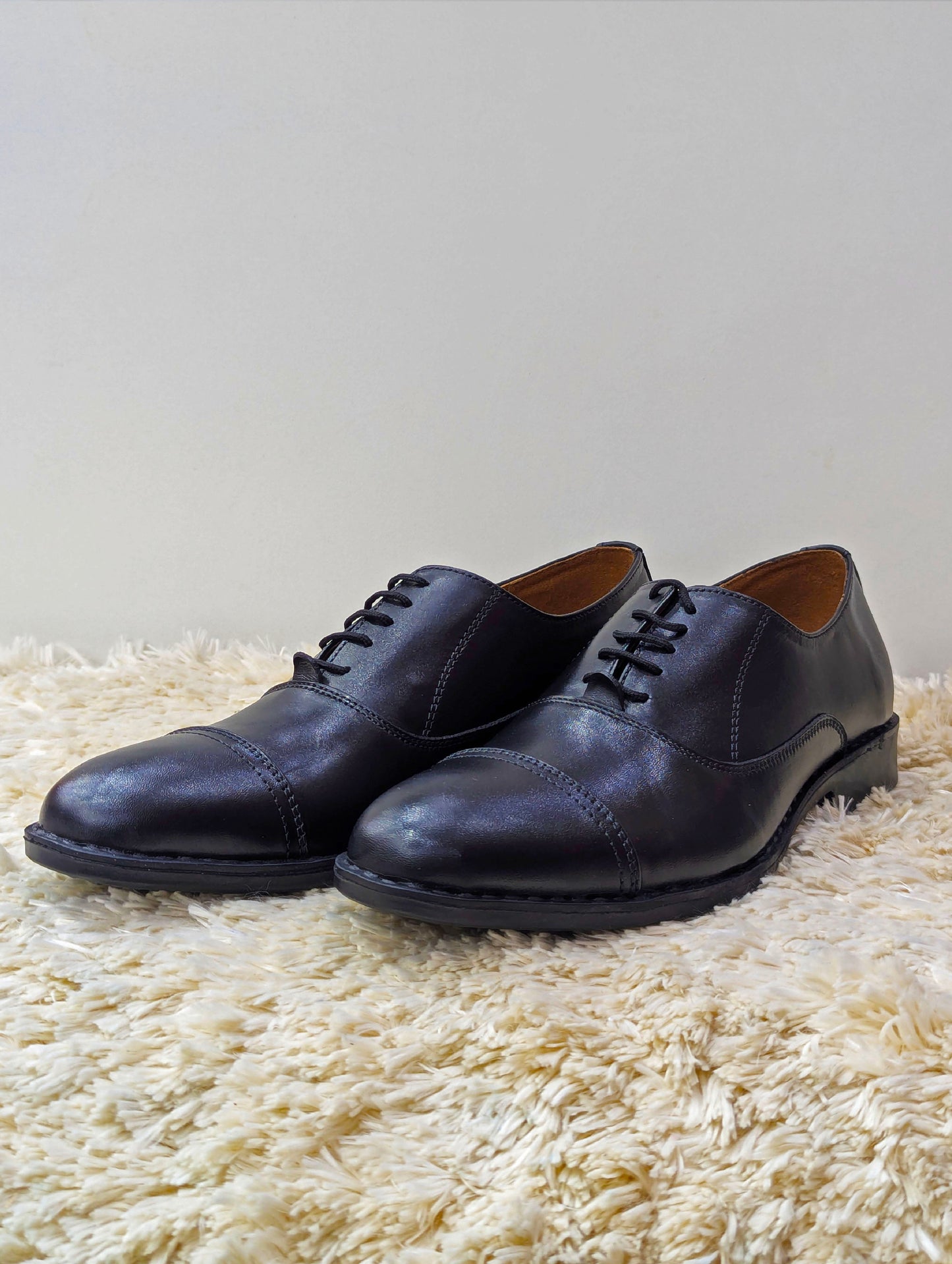 Men’s Lightweight Oxford Shoes – Pure Leather Upper, Medicated Padding & Rubber Sole