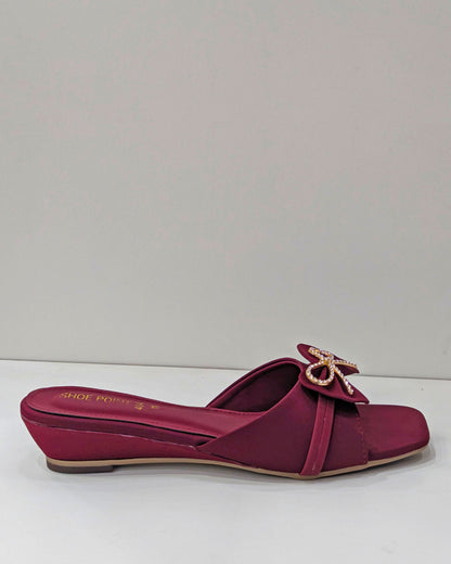 Luminous Buckle Slides – Glow in Style & Comfort