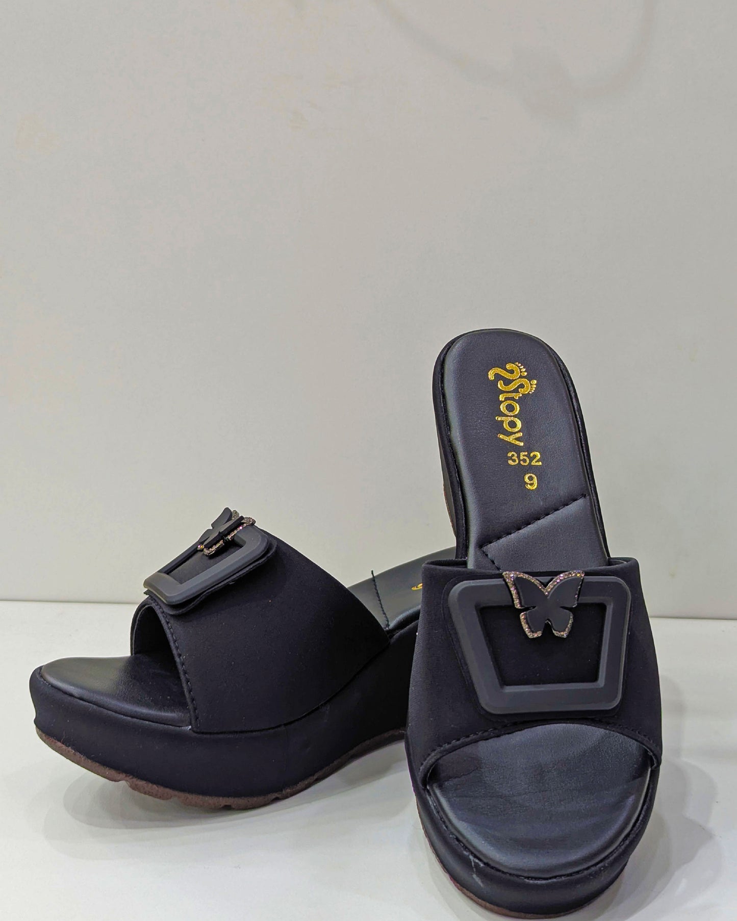 Ladies Wej Sole Chappal – Soft Insole, Daily Comfort