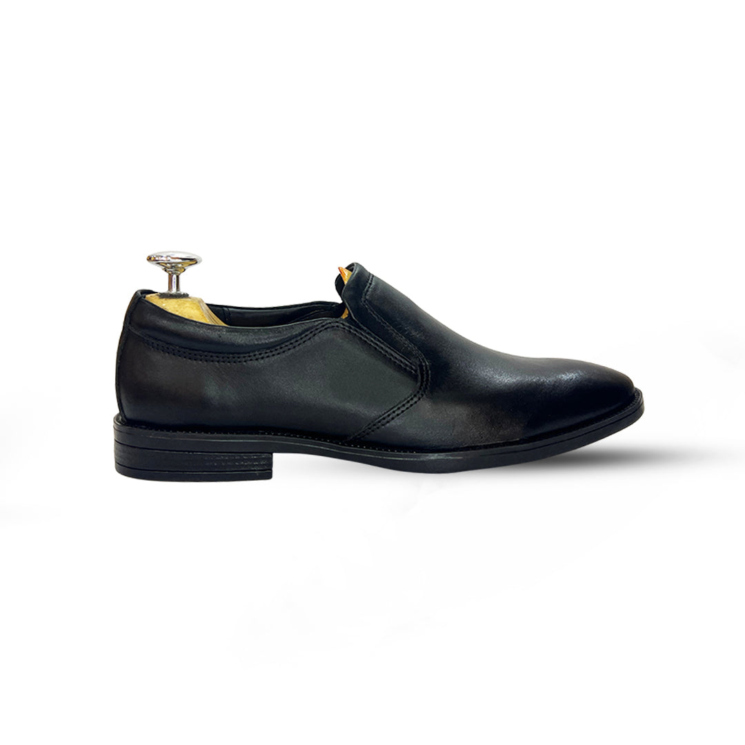 Men’s Leather Shoes – Classic Style, Comfort & Durability