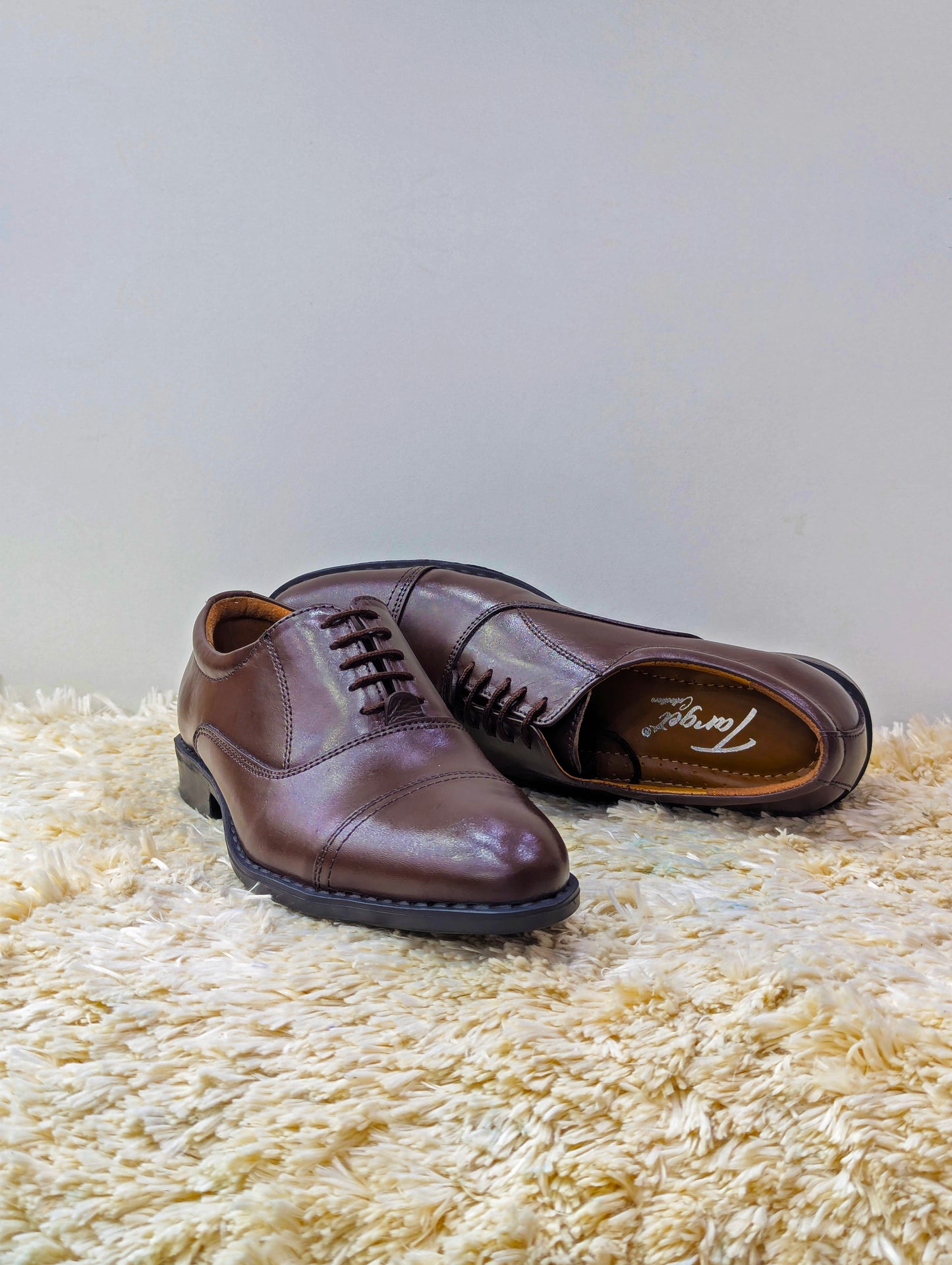 Men’s Lightweight Oxford Shoes – Pure Leather Upper, Medicated Padding & Rubber Sole
