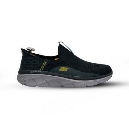 Men’s lightweight slip inns, breathable shoes