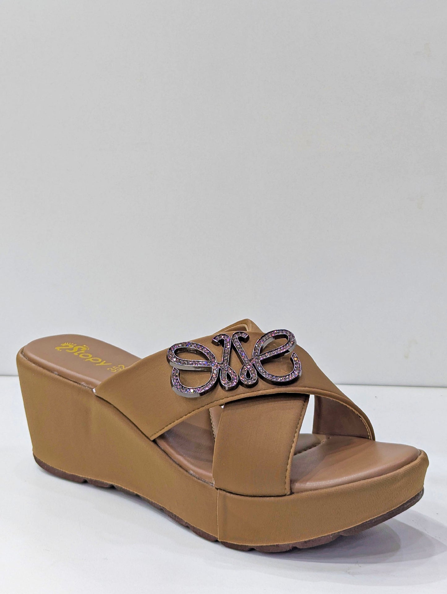 Ladies Wej Sole Chappal – Comfort with Every Step