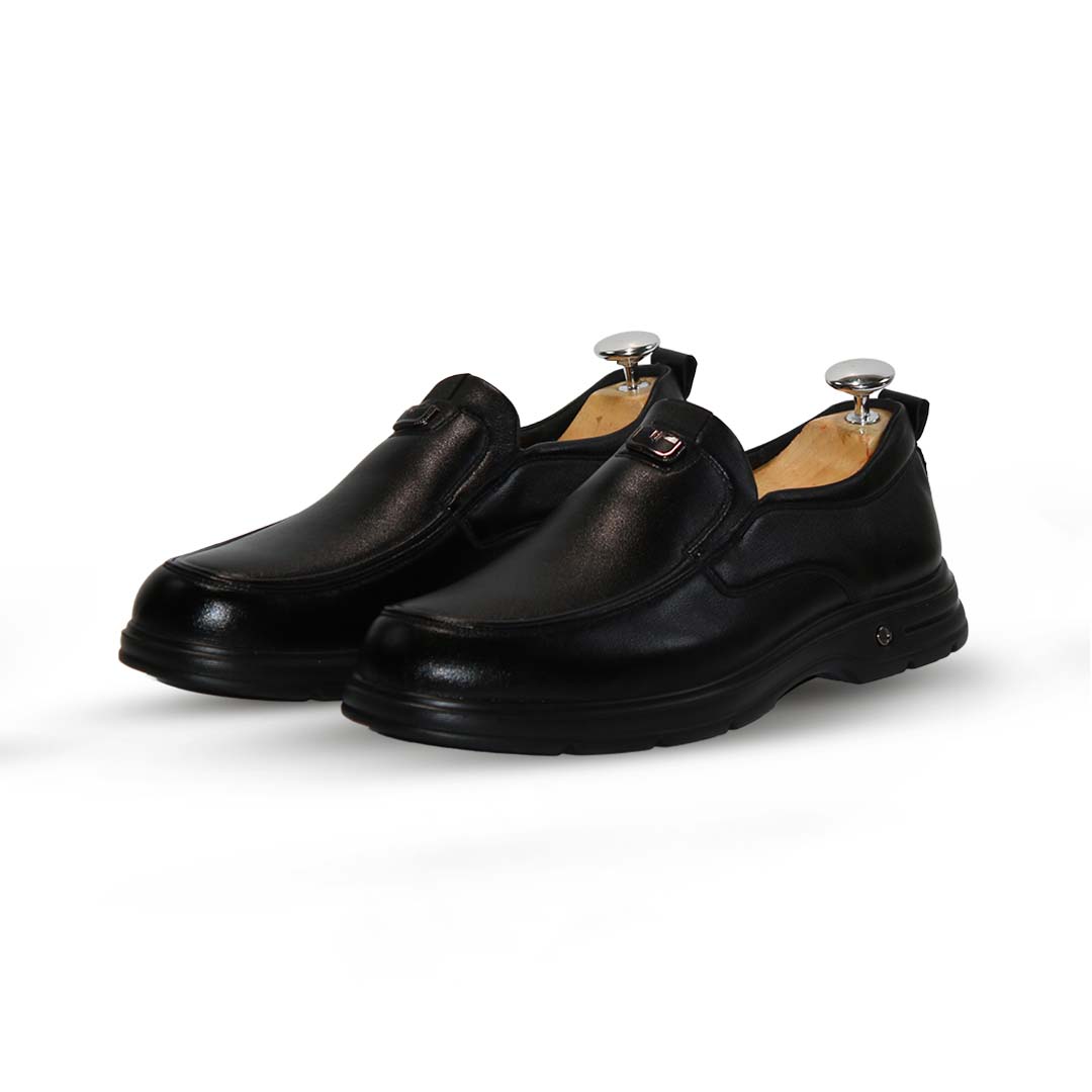 Men’s light weight soft leather wrinkles free shoes
