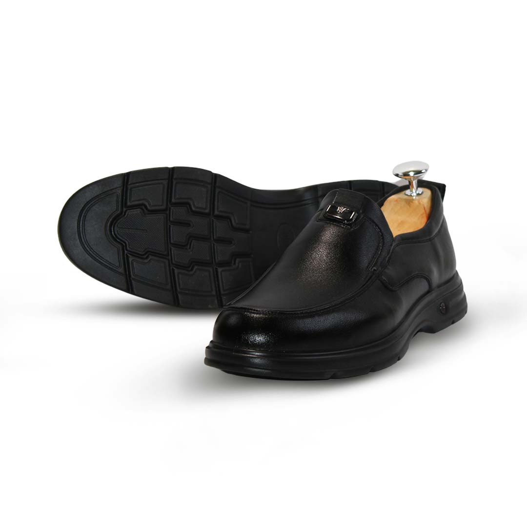 Men’s light weight soft leather wrinkles free shoes