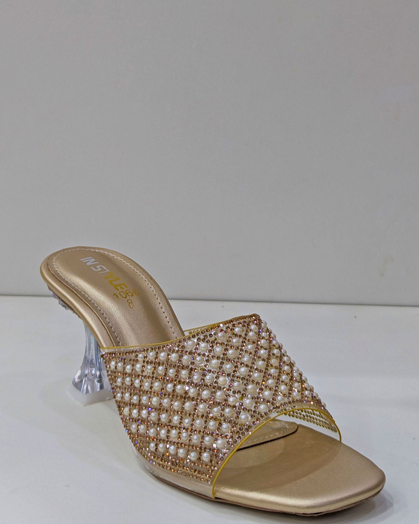 Starlight Crystal Heels – Glamour in Every Step
