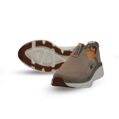 Men’s lightweight slip inns, breathable shoes