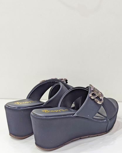 Ladies Wej Sole Chappal – Comfort with Every Step