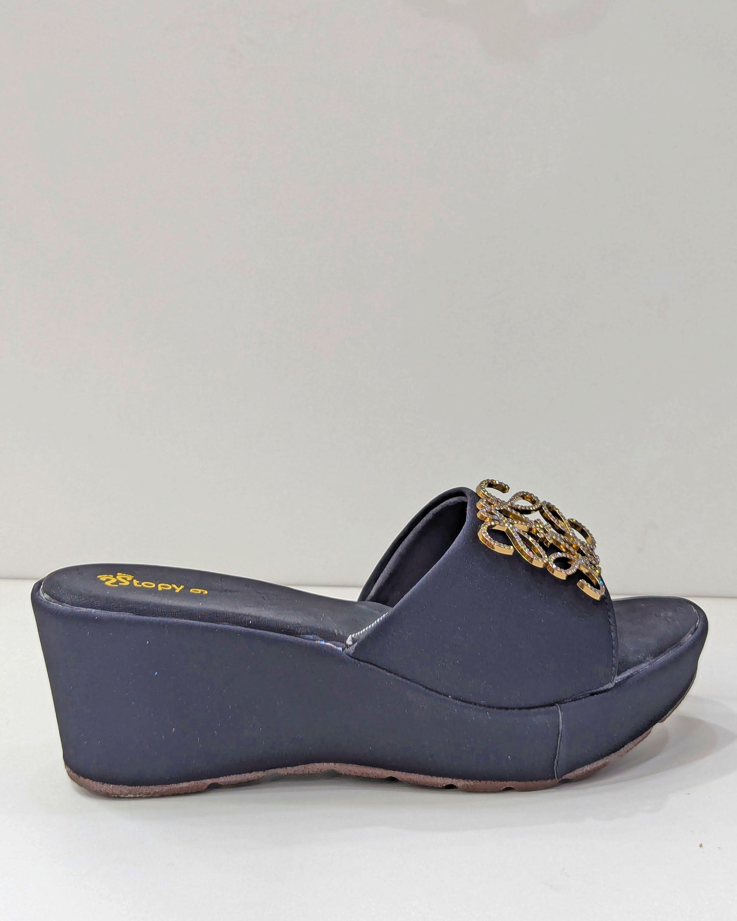 Ladies Wej Sole Chappal – Comfortable & Stylish