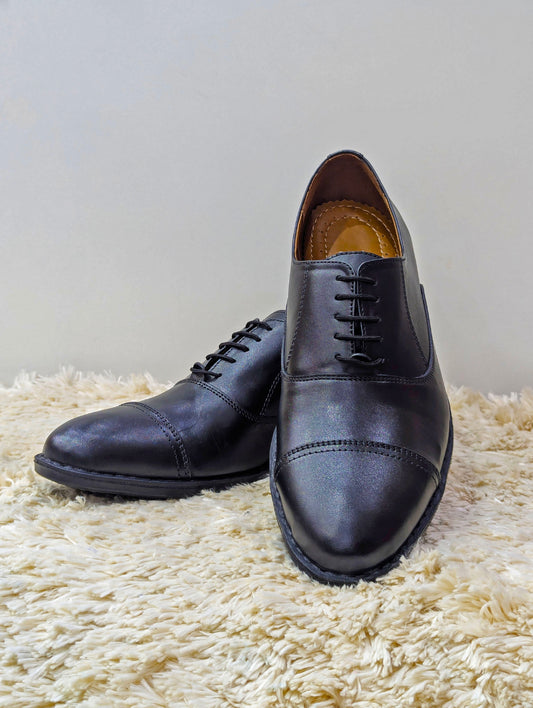 Men’s Lightweight Oxford Shoes – Pure Leather Upper, Medicated Padding & Rubber Sole