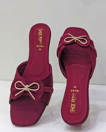 Luminous Buckle Slides – Glow in Style & Comfort