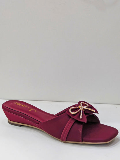Luminous Buckle Slides – Glow in Style & Comfort