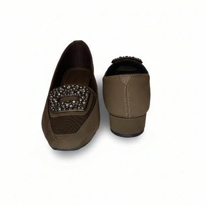 Women’s Embellished Low Heel Pumps