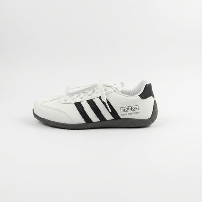 Urban Sprint Black & White Retro Lace-Up Sneakers for Men