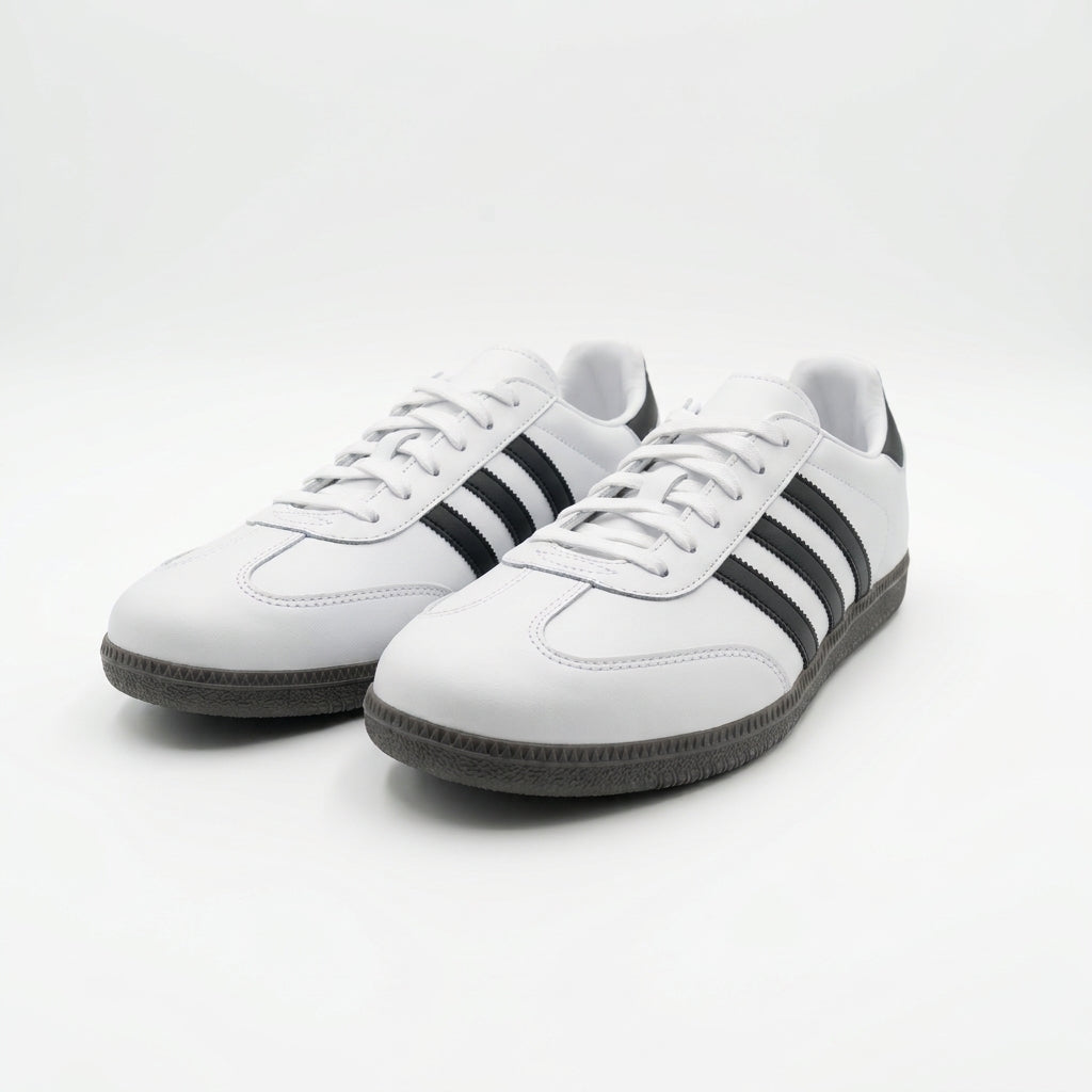 Urban Sprint Black & White Retro Lace-Up Sneakers for Men