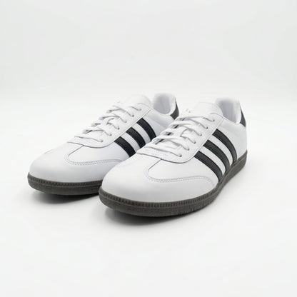 Urban Sprint Black & White Retro Lace-Up Sneakers for Men